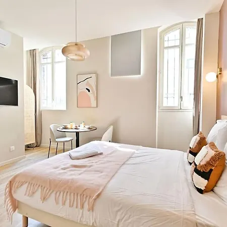 Equipe Et Confortable Porte De Pantin Apartment